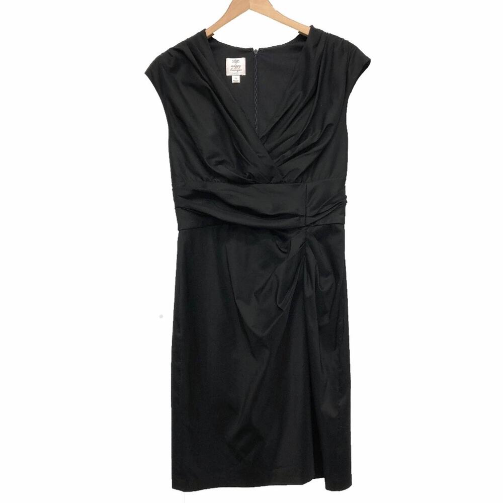 Suzi Chin for Maggy Boutique V-Neck Ruched Sleeveless Little Black Dress 10